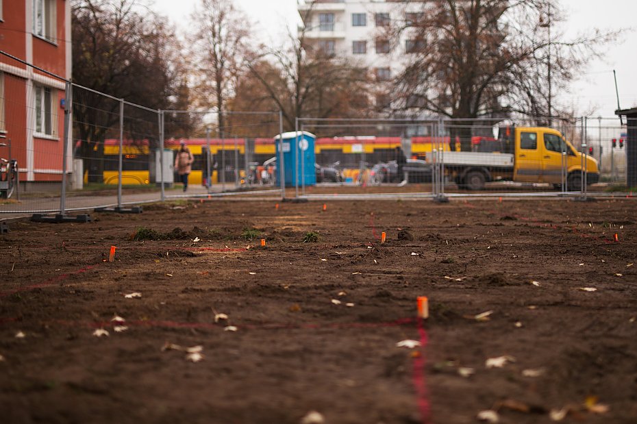 Zmiany przy Broniewskiego. Nowa ziele i przestrze do spacerw