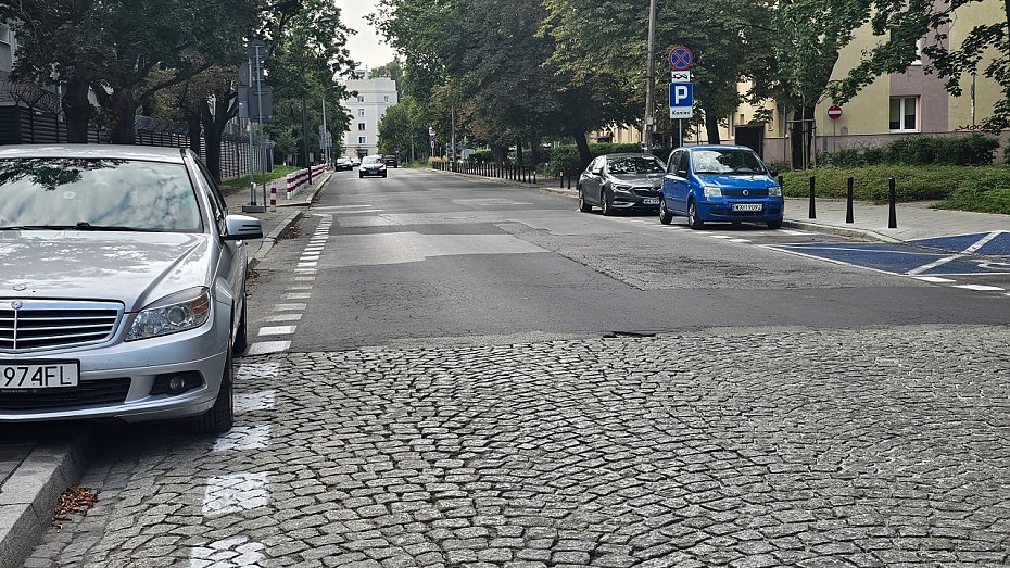Ulica Krajewskiego czeka na kompleksowy remont i wicej zieleni