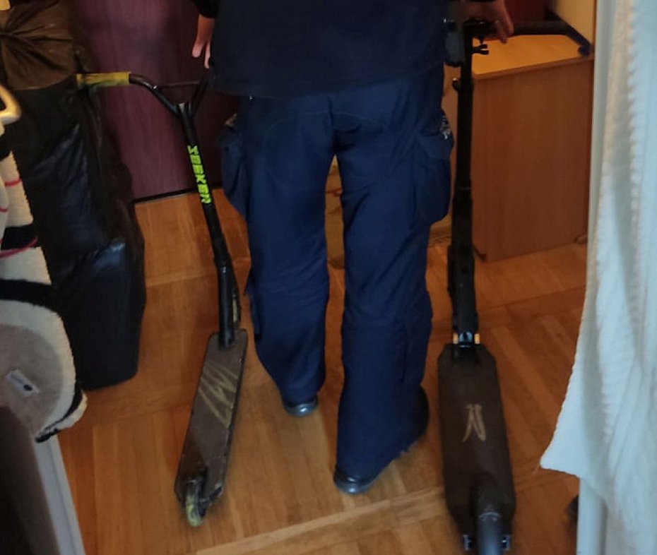 Policja odzyskaa skradzione hulajnogi