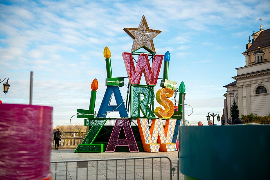 Warszawa rozwietli si na wita. Ostatni sezon retro iluminacji