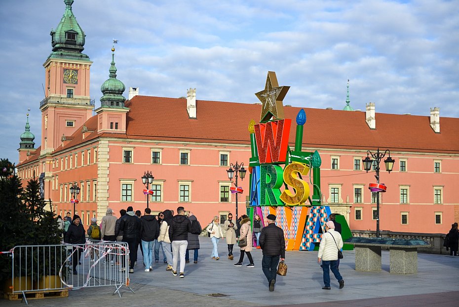 Warszawa rozwietli si na wita. Ostatni sezon retro iluminacji