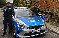 Żoliborscy policjanci uratowali mężczyznę spod stalowej szyny